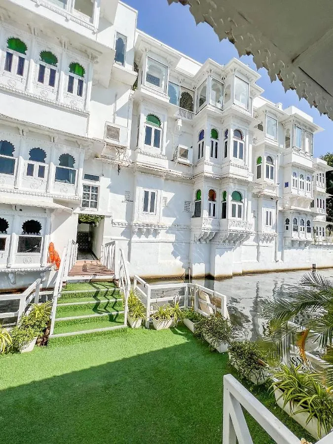 Jagat Niwas Palace Hotel Udaipur