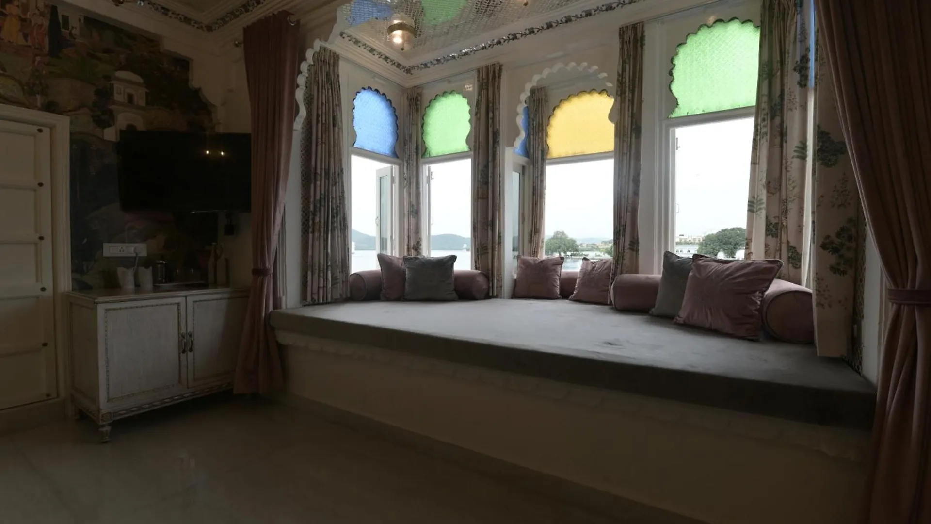 Jagat Niwas Palace Hotel Udaipur